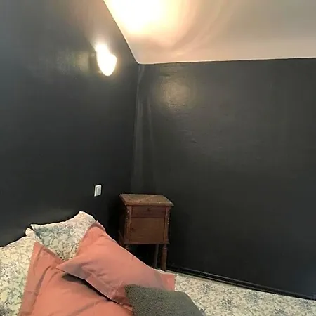 Le Jolis Bois Frühstückspension 3*
