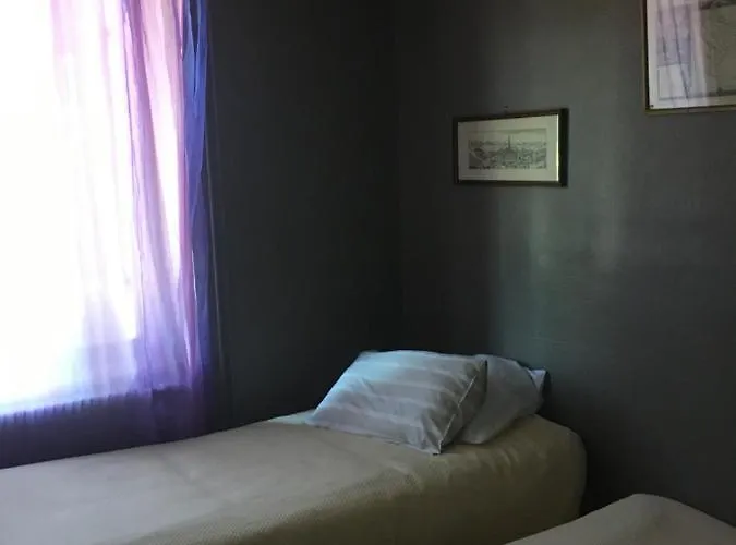 Bed & Breakfast Le Jolis Bois 3*